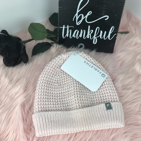 Fabletics Accessories - NWT Fabletics Chunky Rib Knit Blush Pink Beanie
